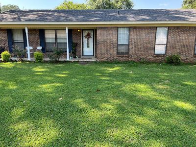 1401 Bluebird Hill Dr