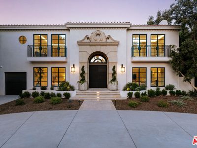 906 N Beverly Dr