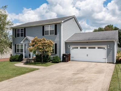 900 N Meadowhill Rd