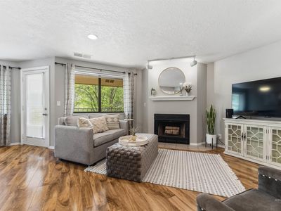 3725 S Gekeler Ln APT 59