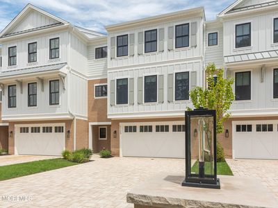 2113 River Road #D