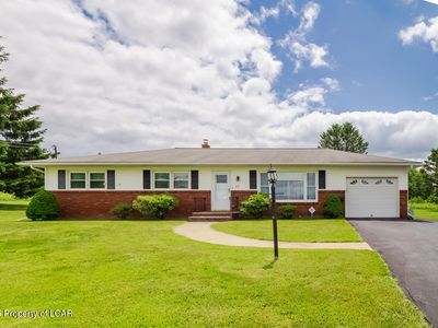 Property at 37 Hildebrandt Rd, Dallas, PA