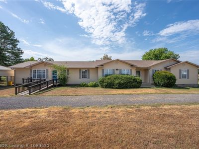 Property at 1907 Horne St, Lavaca, AR