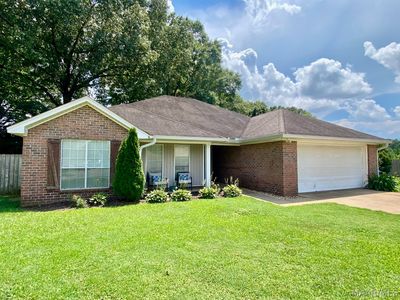 909 Oak Crest Ct