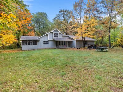 27499 W Twin Lake Dr