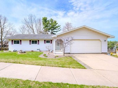 1225 SUNSET DRIVE
