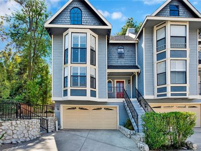 464 Mariposa Ave