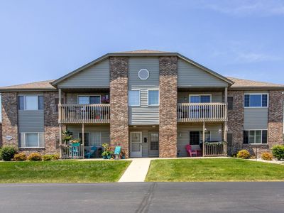 S75W16910 Gregory DRIVE #6