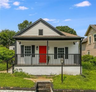 1718 Main St