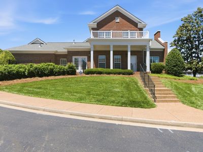 110 Ormesby Pl
