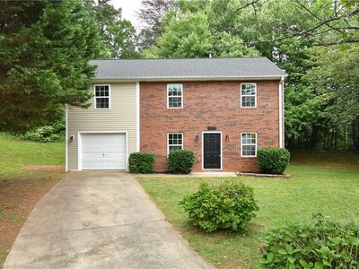 5832 Sir Knight Cir