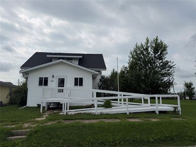 Property at 322 1st St, Atkins, IA