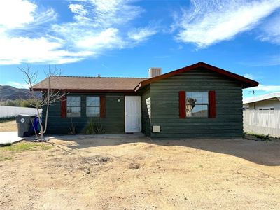7004 El Sol Ave