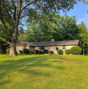 Property at 8415 Sisson Hwy, Eden, NY