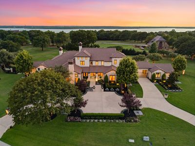 1813 Genevieve Ct