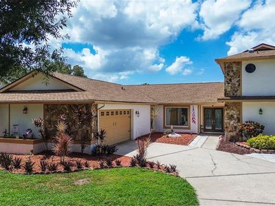 2876 Lake Valencia Blvd E