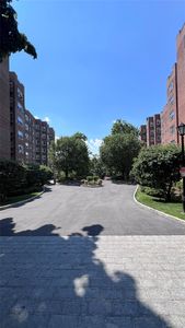 Property at 290 Collins Avenue #8E, Mount Vernon, NY