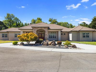 10725 Goldsborough Cir