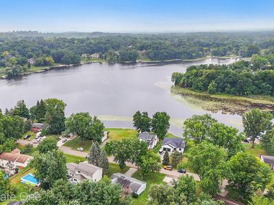 Property at 12161 Della Dr, Brighton, MI