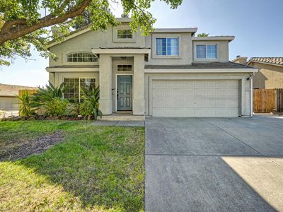 2163 Beatty Way