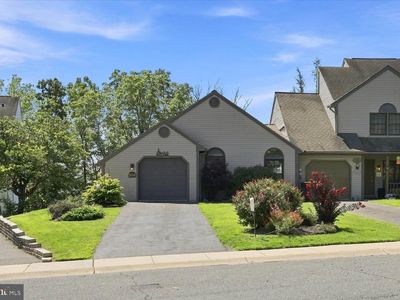 309 W Main St