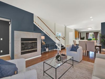 1894 Hummingbird Drive