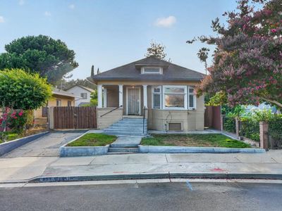 857 Delmas Ave
