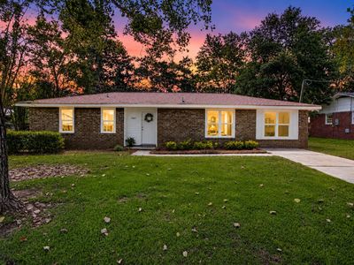 7667 Mendelwood Dr