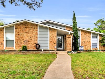 1901 Paxton Dr