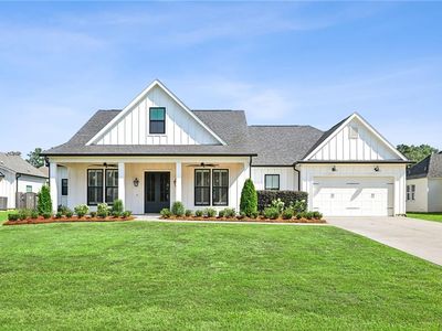 724 Elise Ln