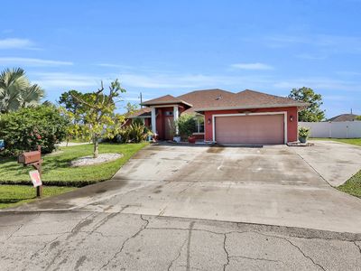 362 SW PAW Court