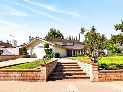 2255 El Rancho Vis
