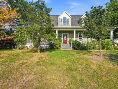 5212 Winterset Dr