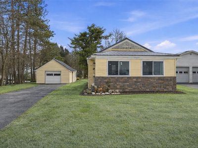 1541 Woodland Ave