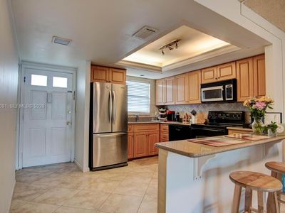 1900 Alamanda Dr APT 108