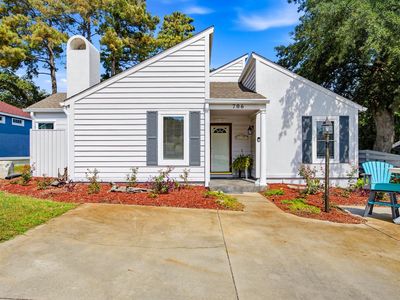 706 Jerdon Circle