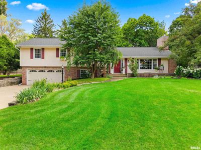 236 Van Dyke Dr
