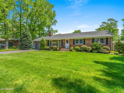 1502 Romaine Parkway