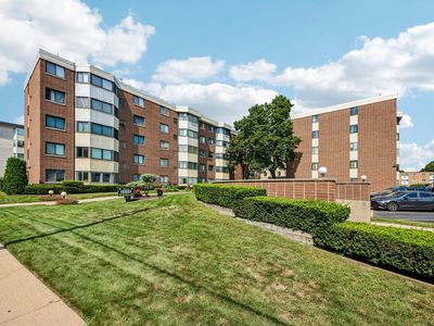 5500 Lincoln Ave Unit 507-W