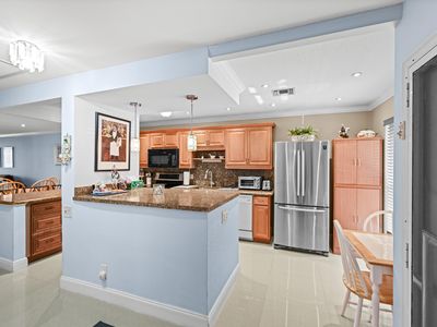 2730 SW 15th Street #3-a