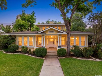 146 DAVIS CT