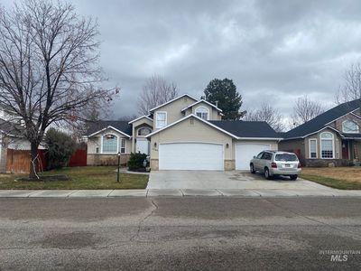 1344 N Crestmont Dr