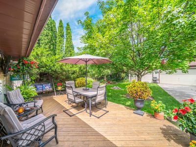 1015 North 27th STREET