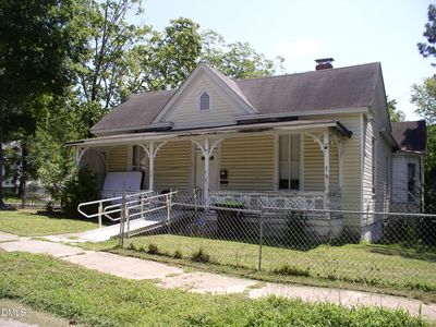 332 Rowland St