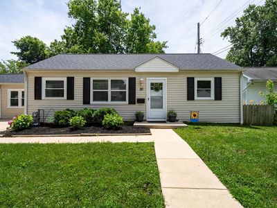 20 University Ct