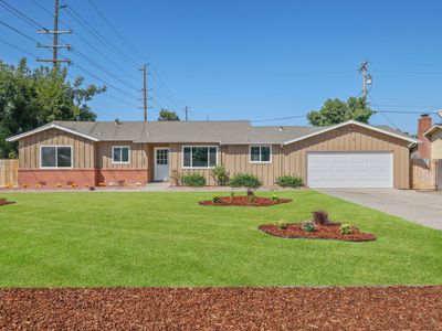 332 W Walnut Avenue