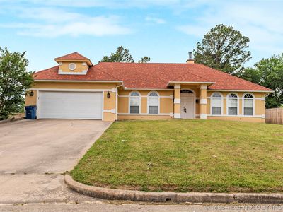 607 Nelson Ln