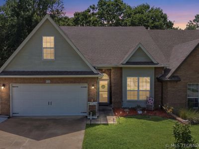 Property at 3917 State College Dr, Muskogee, OK