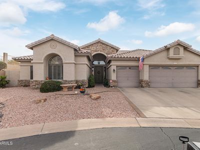 1337 E Ludlow Drive