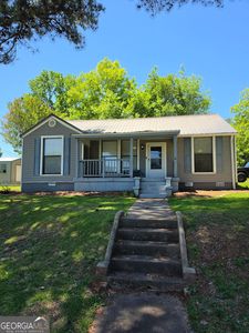 2901 17th Ave